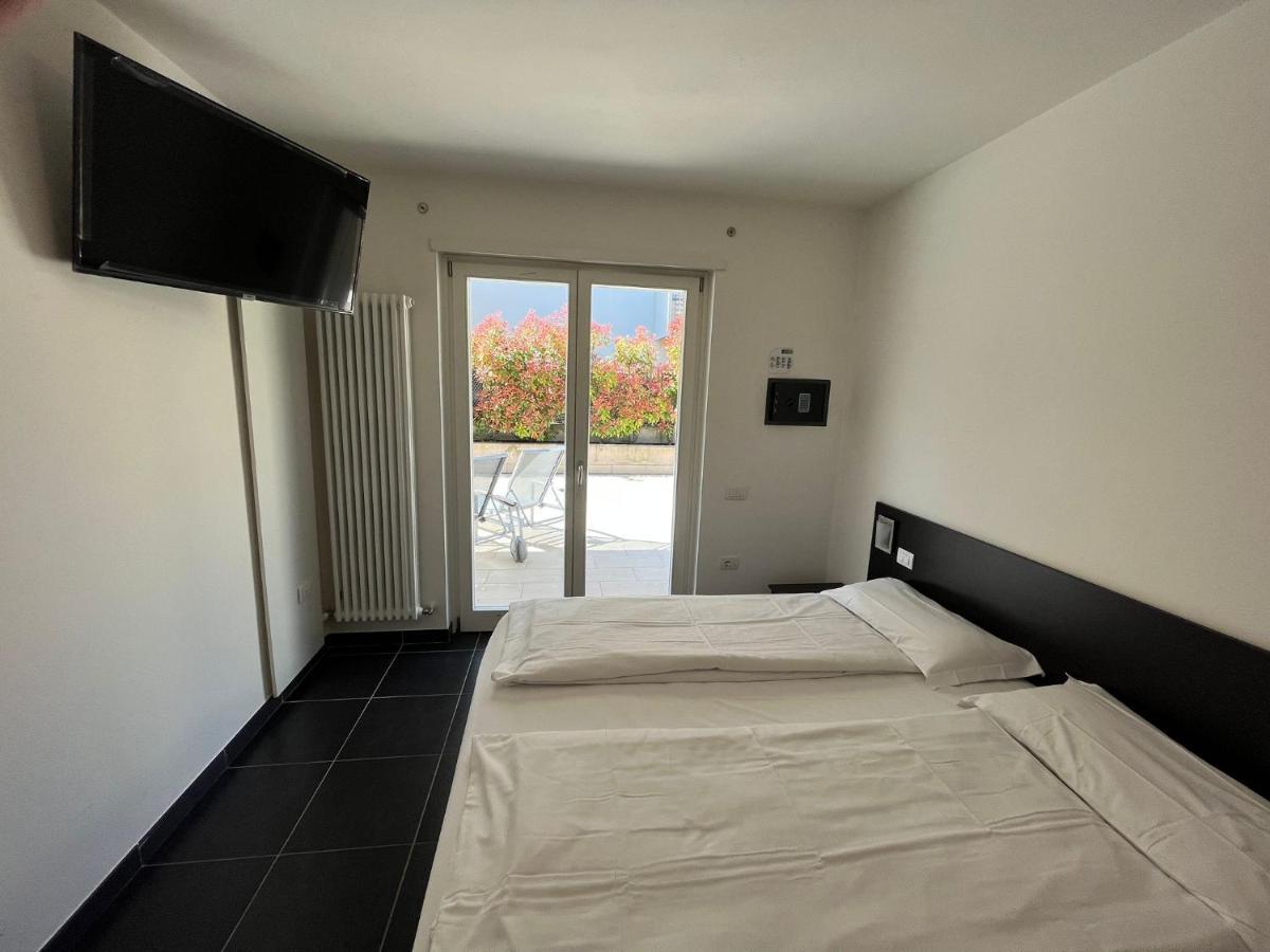 4 Limoni Apartment Resort Riva Zewnętrze zdjęcie