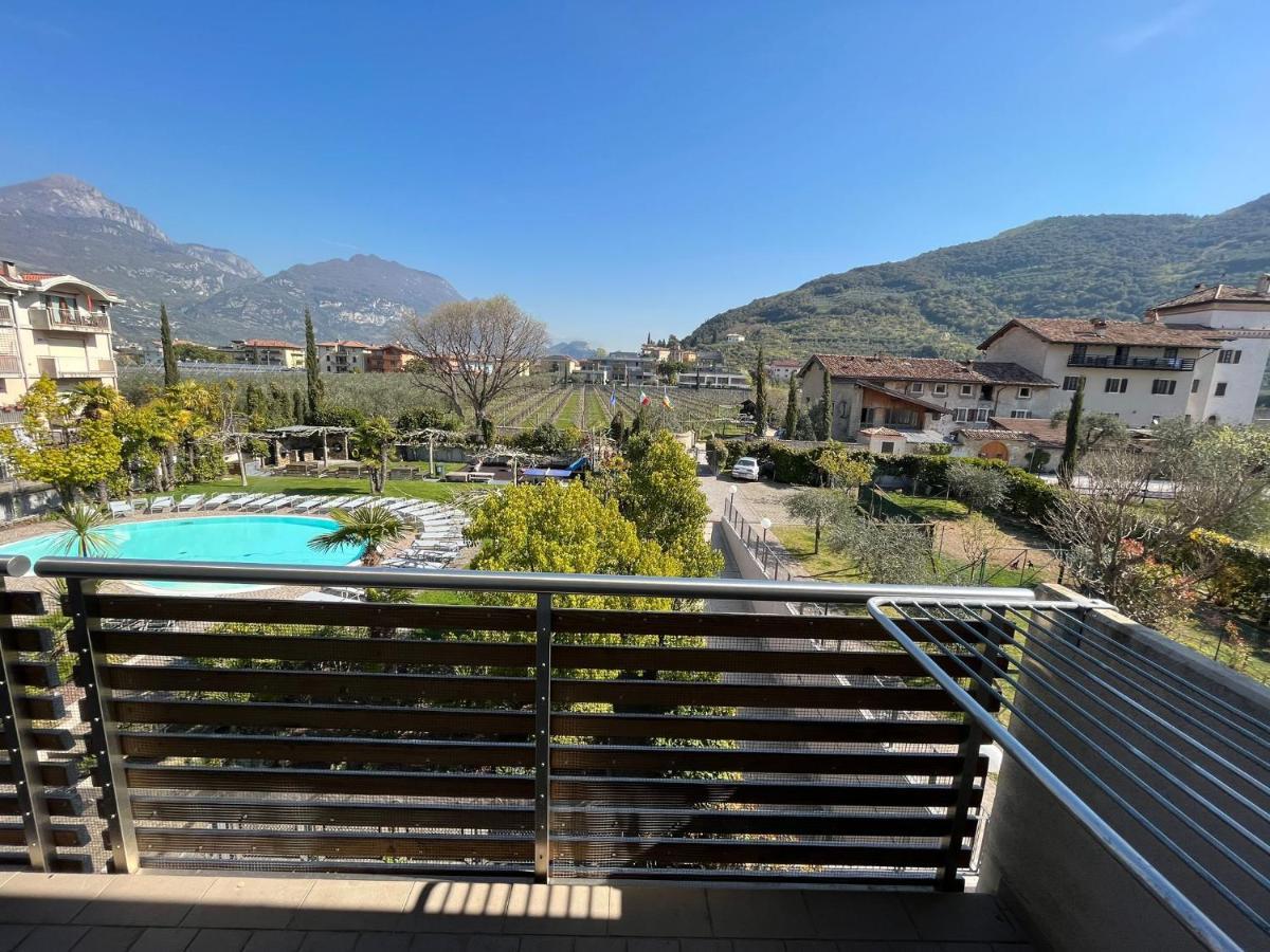 4 Limoni Apartment Resort Riva Zewnętrze zdjęcie
