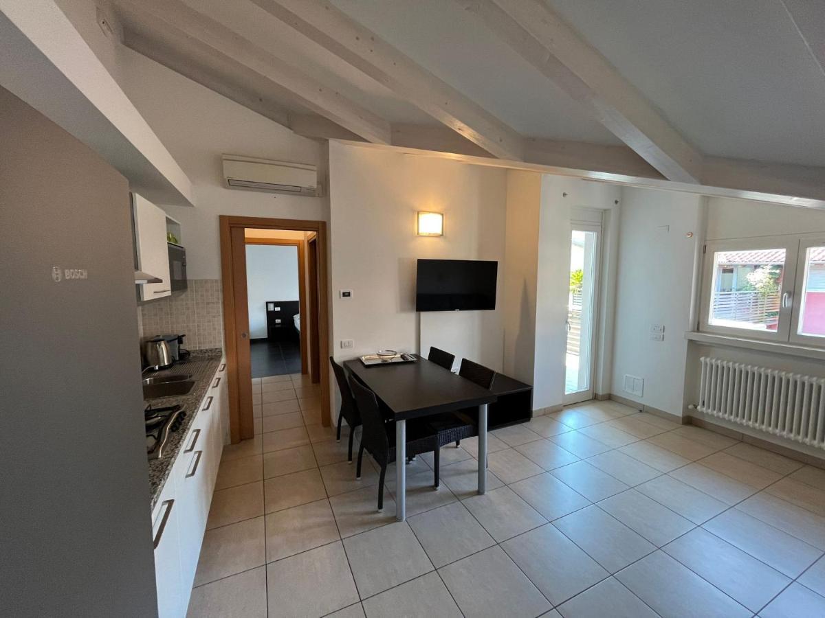 4 Limoni Apartment Resort Riva Zewnętrze zdjęcie