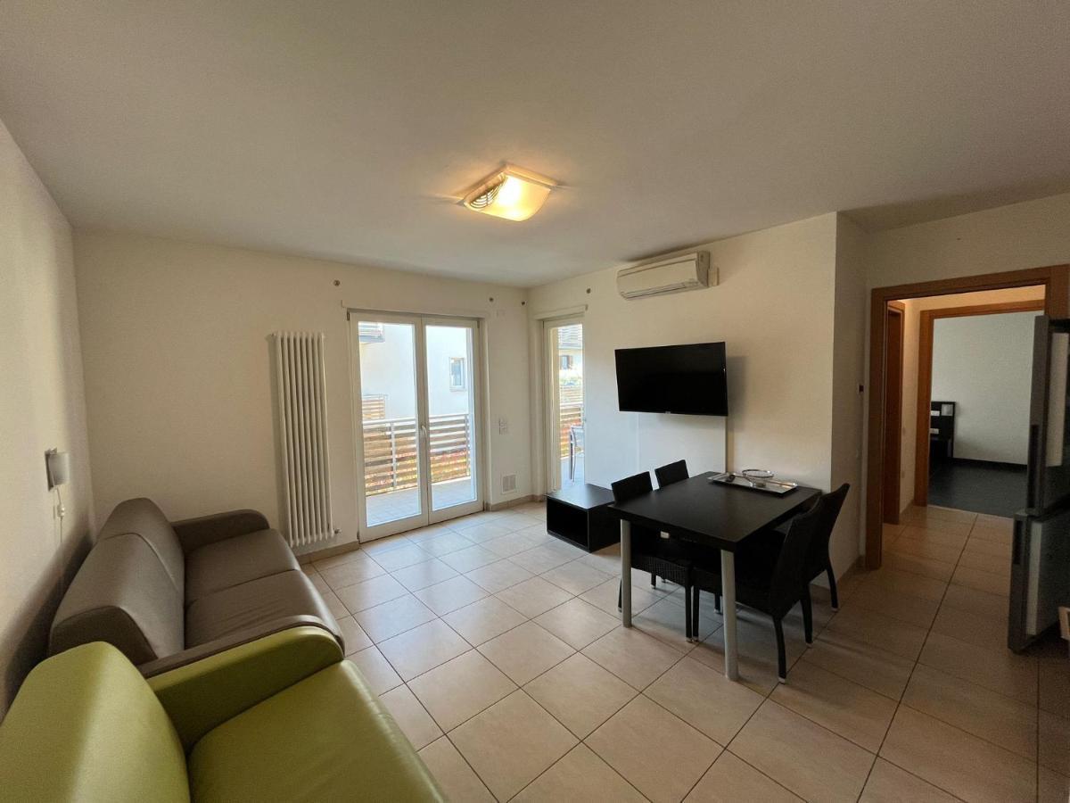 4 Limoni Apartment Resort Riva Zewnętrze zdjęcie