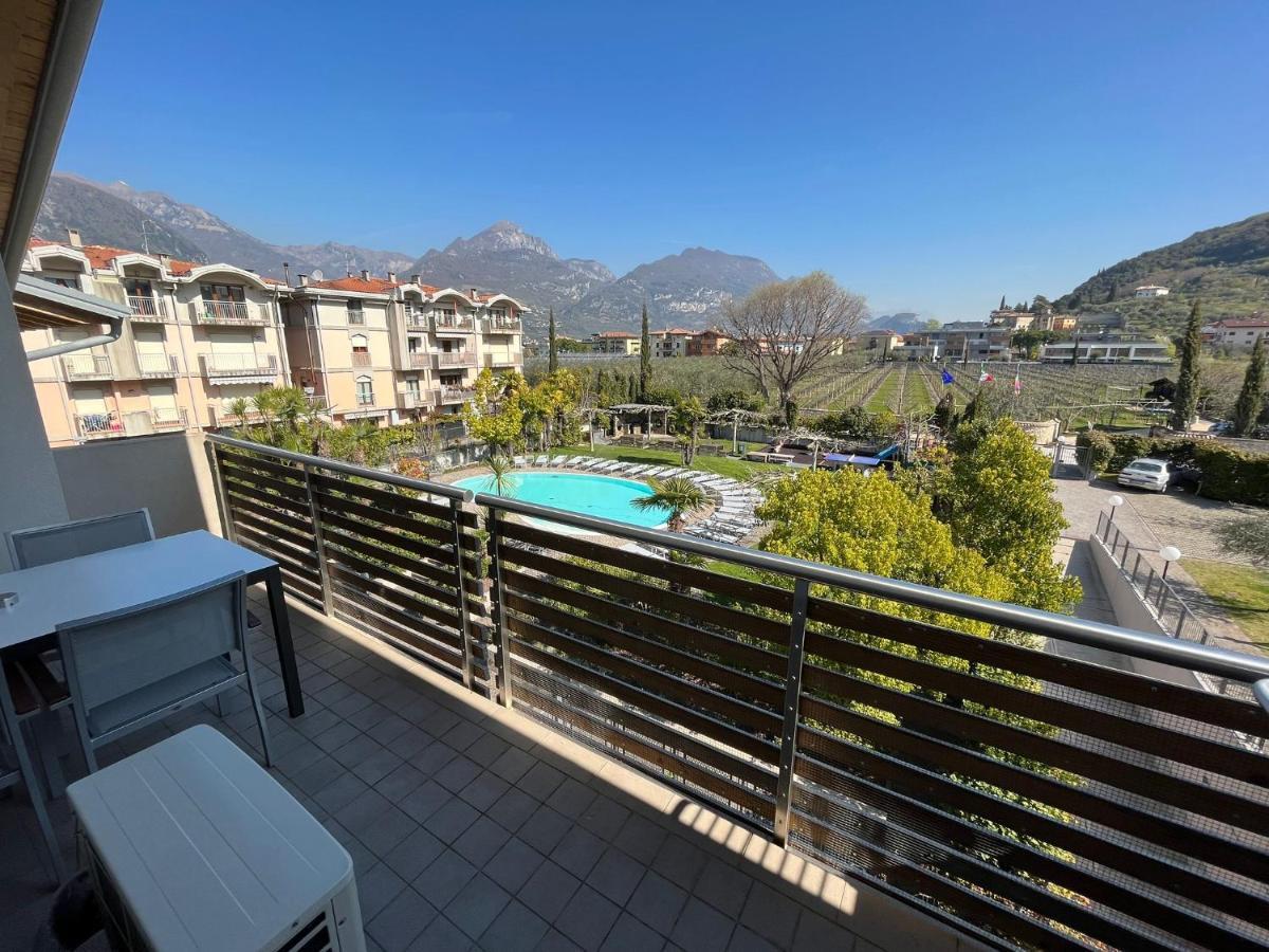 4 Limoni Apartment Resort Riva Zewnętrze zdjęcie