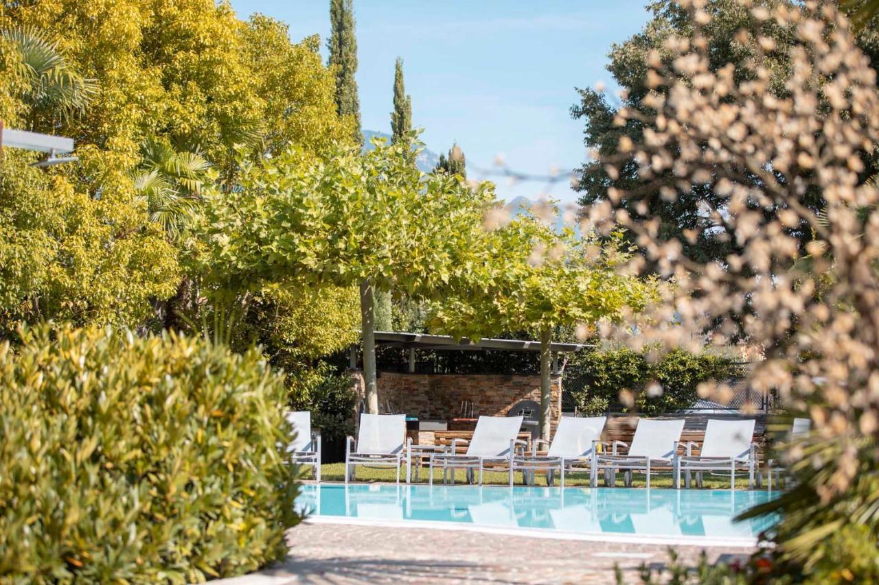4 Limoni Apartment Resort Riva Zewnętrze zdjęcie
