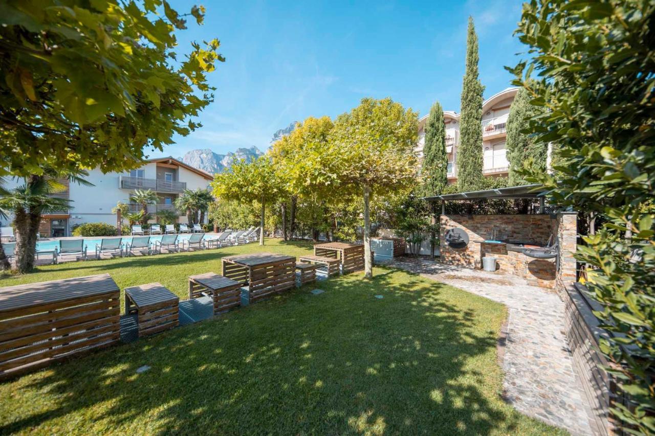 4 Limoni Apartment Resort Riva Zewnętrze zdjęcie